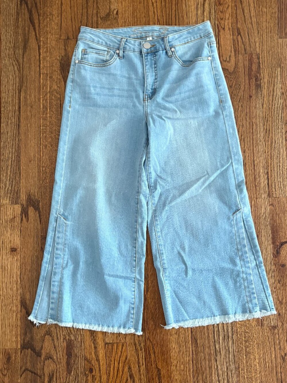 Seven7 High Rise Cropped Wide Leg Jeans Light Wash Frayed Raw Hem Split Boho 6